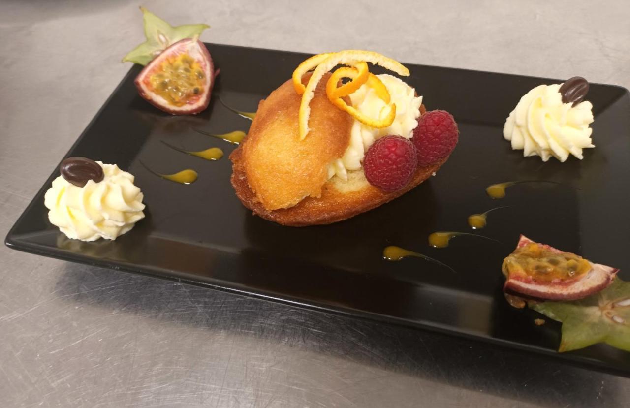 Logis Hotel Restaurant De La Madeleine Commercy 외부 사진