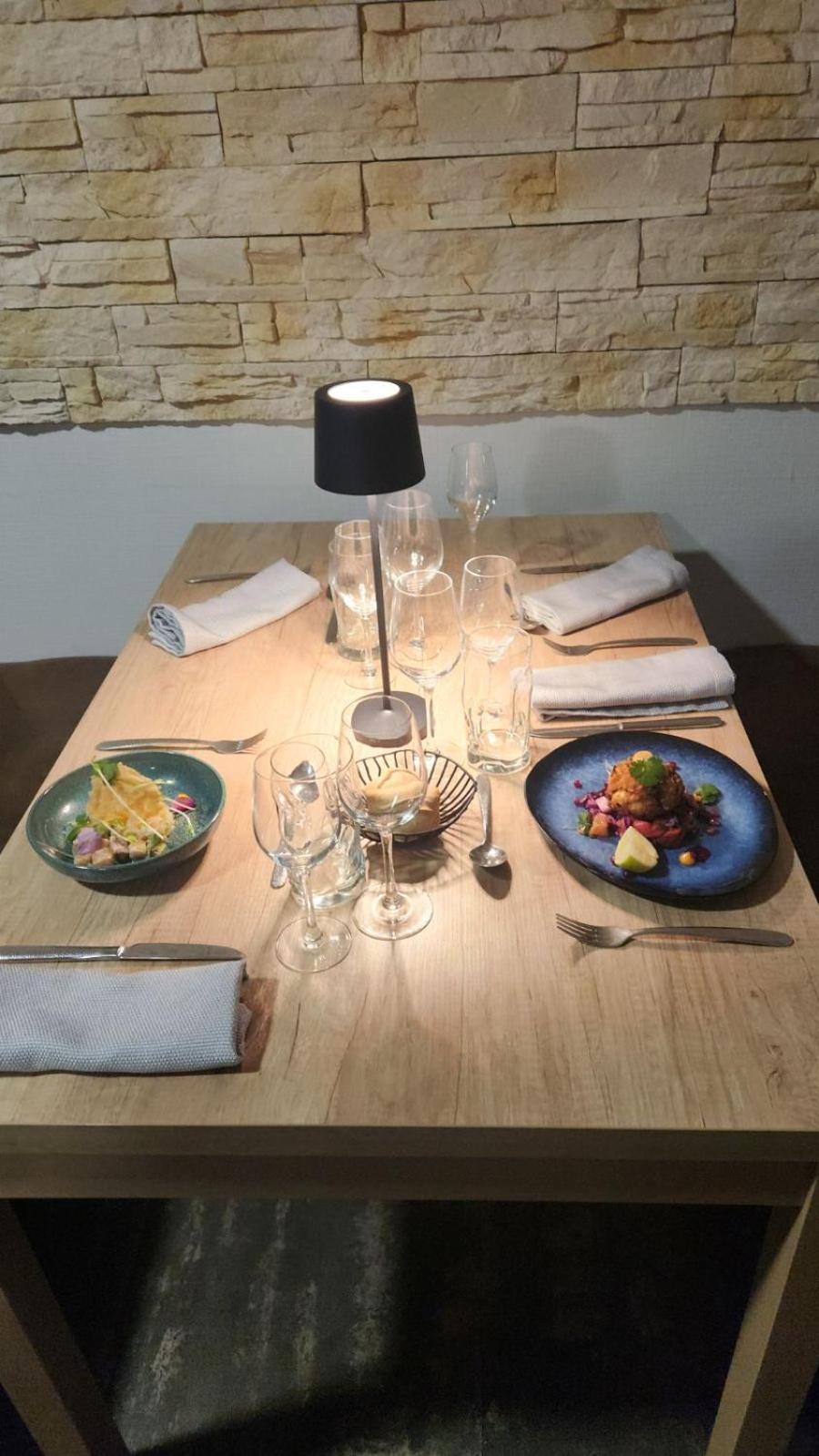 Logis Hotel Restaurant De La Madeleine Commercy 외부 사진